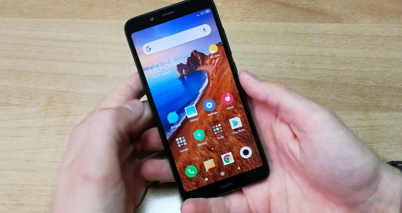 Xiaomi Redmi 7A na mão